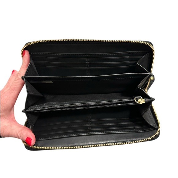 Coach Black Accordion Wallet With Gold Tone Coach Symbol - Picture 5 of 16